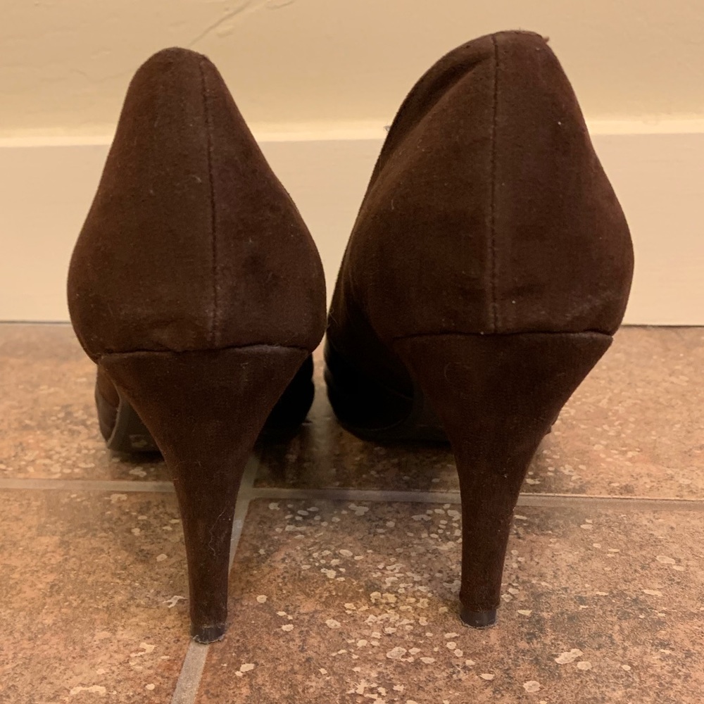 Heels - Picture 4 of 5